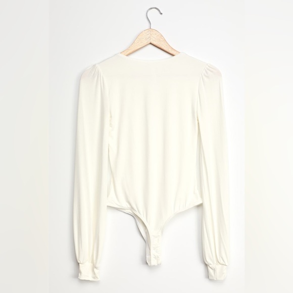 🔴SOLD🔴 Lulu’s Kaylene Bodysuit - Picture 5 of 9